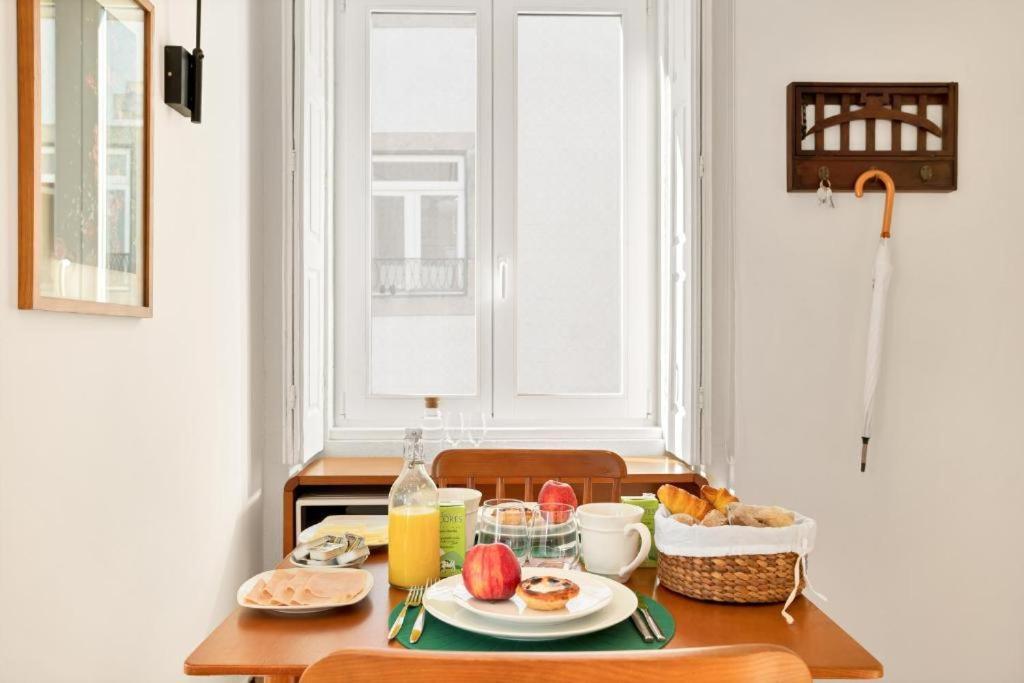 Host Wise - Lovely Shinny Flats With Balcony - Clerigos Porto Quarto foto
